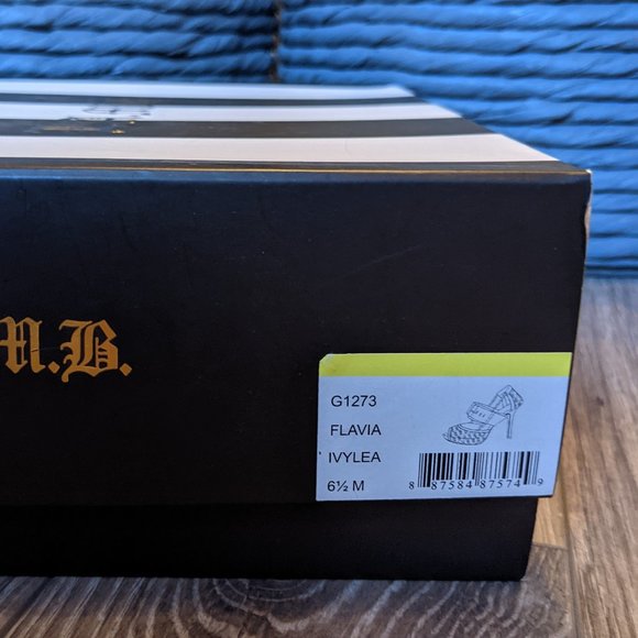 NIB (W6.5) - L.A.M.B Flavia Crochet Sandal - Picture 9 of 9